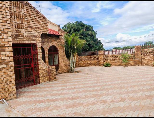 3 BEDROOM PROPERTY TO RENT IN MANKWENG